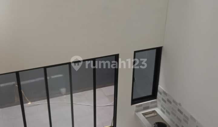 Brand New! Rumah Bagus Minimalis 2 Lantai di Ciater Serpong, Tangerang Selatan