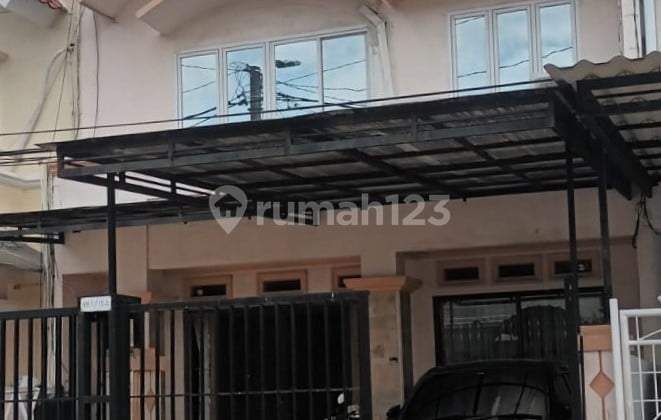 Dijual Rumah Lokasi Strategis di Jakarta Barat