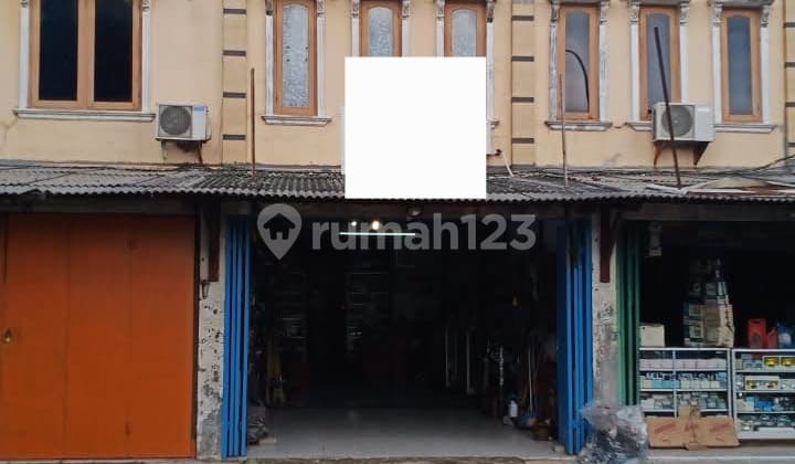 Dijual Cepat Ruko/bisa Sekalian Tempat Tinggal Di Cipondoh