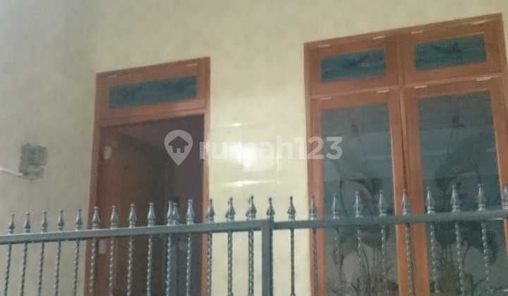 Disewakan Rumah di Jojoran Dekat Pusat Kota Bangunan Terawat