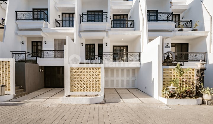 Disewakan Rumah Elit di Mogan Residence