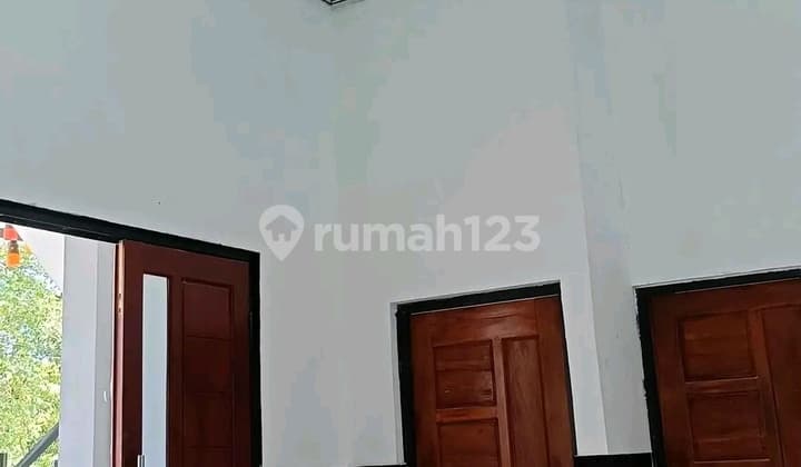 DISEWAKAN RUMAH PUCANG INDAH DEKAT ALUN-ALUN SIDOARJO