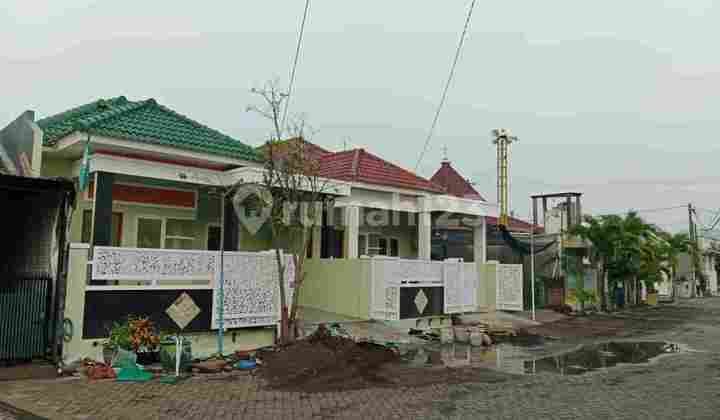 DIJUAL RUMAH LOKASI CITRALOKA