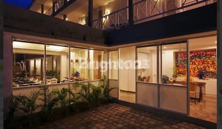 For Sale - 3-Story Hotel with 11 Rooms in Petitenget, Kuta