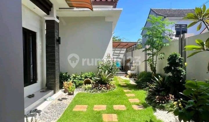 Elite Area Renon House - Well-Maintained, Clean, Neat, Fair Price, 1 Gate System
