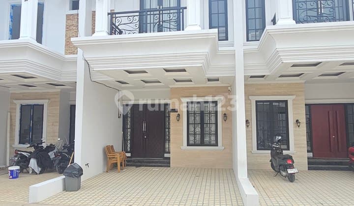 American Classic Modern House Ready Adjacent to Main Road with SHM