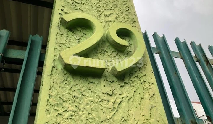 Jual Rumah Hanya Cash sebidang tanah di Kebon Jeruk dengan total luas 443 m2 berikut bangunan di Kota Adm. Jakarta Barat