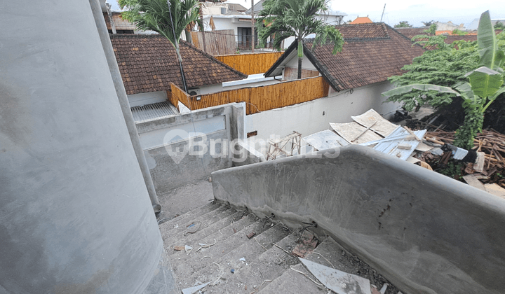 Disewakan | Ruko Lantai 1 Lokasi Strategis Hadap Barat Daya - Parkir Luas & Legalitas Lengkap