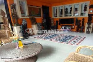 Villa 2 Lantai Dekat Unud Gwk Unggasan Badung