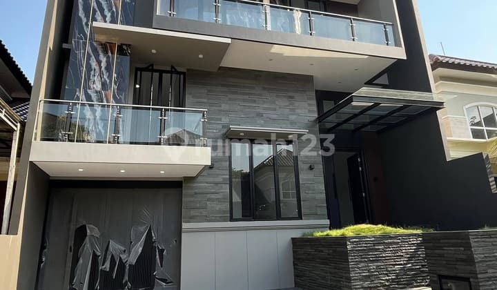 Sell and Rent Beautiful New House Gress Fullerton Citraland West Surabaya