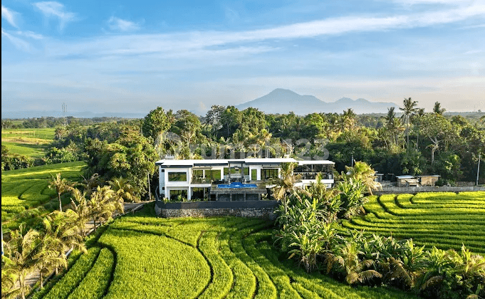 Villa dekat Pantai Abian Kapas - Tangguntiti, Tabanan