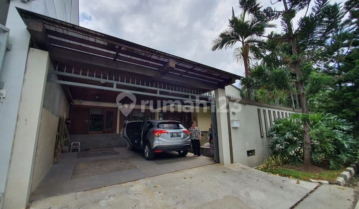 DIJUAL CEPAT RUMAH HOEK PULO MAS JAKARTA TIMUR Lingkungan asri