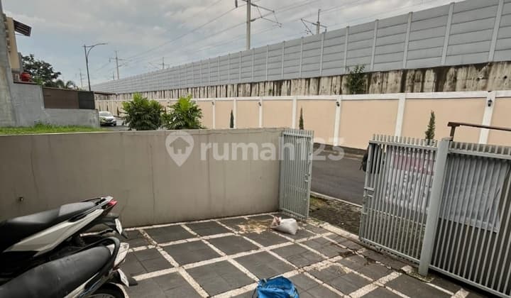 Singgasana Pradana Siap Huni