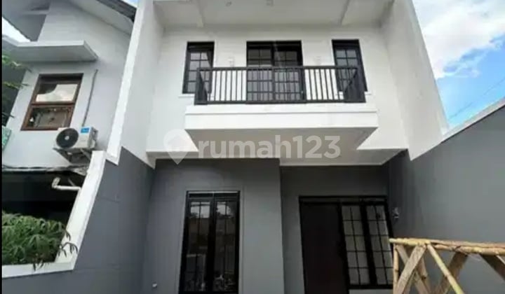 Rumah Baru Siap Huni Turangga Tengah Kota
