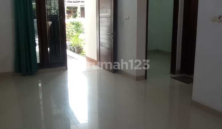 Di Sewakan Rumah Antapani Strategis