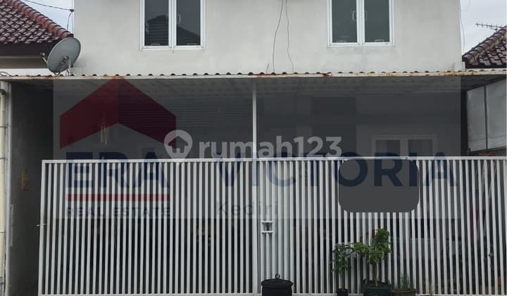 For Sale Exceptional House. Very Homey. Safe and Comfortable Neighborhood.