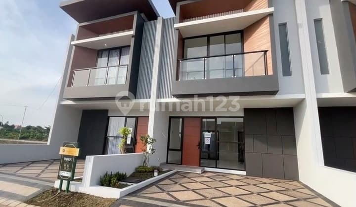 New 2-Story House Near Surabaya City, No Down Payment, Large Land