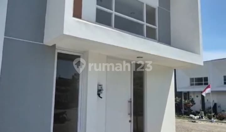Rumah Baru 1 Lantai Lokasi Startegis Dekat Kuliner,sekolah,tol