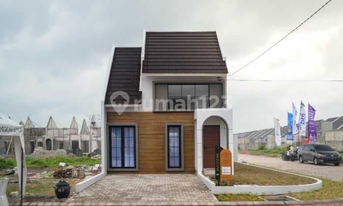 Rumah Moderen American Style Montana Shaistanaya SHM di Sidoarjo