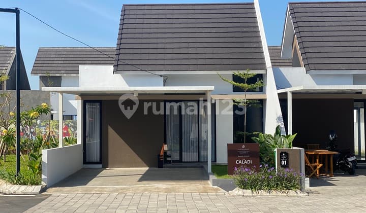 Rumah Baru Viral di Krian, Promo Bunga 0%, Free All Biaya*, Angsuran 2 Jutaan/Promo Terbatas,Free Dp*Dapatkan Bonus2 Lainnya, Krian