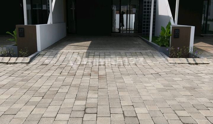 Rumah Mewah Terjangkau Dekat Surabaya Stok Tinggal Sedikit