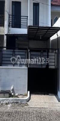 Rumah Siap Huni Di Pantai Mentari Surabaya Utara