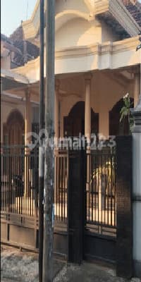 Rumah Siap Huni Modren Klasik Belakang Pasar Tulangan Sidoarjo