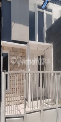 Rumah Siap Huni Tropodo Indah Selangka Bandara Juanda