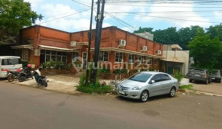 Disewakan Tempat Usaha Resto Caffe Surabaya Kota
