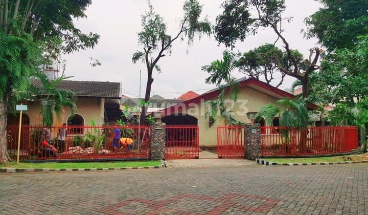 Rumah hook Taman Jemursari Surabaya dekat Kertajaya