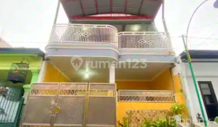 Rumah Deltasari Waru Dekat Graha Tirta Unimas Puri Surya Sidoarjo