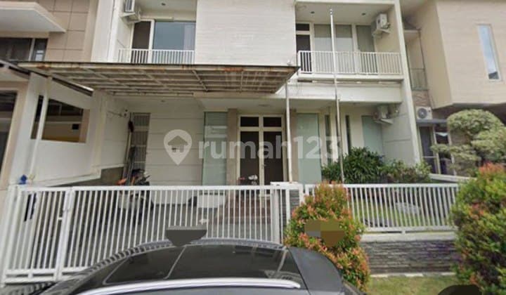 Dijual Rumah 2 Lantai Pakuwon City Cluster San Diego Surabaya