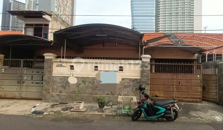 Dijual Rumah Darmo Permai Timur Surabaya Barat Shm