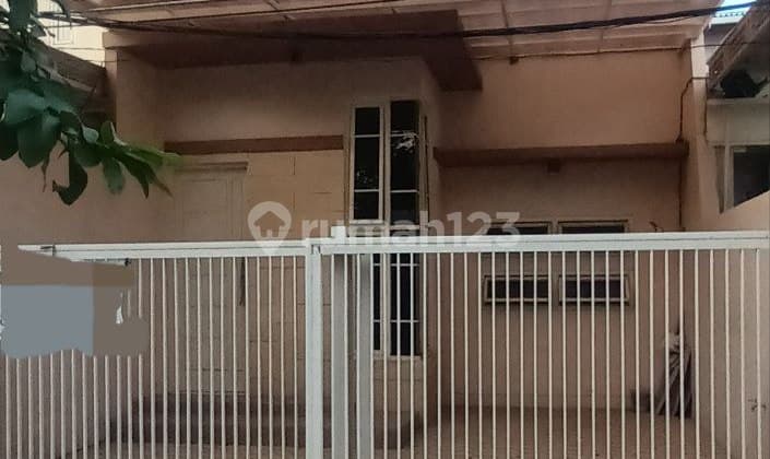 Rumah Siap Huni Darmo Permai Utara Surabaya Barat