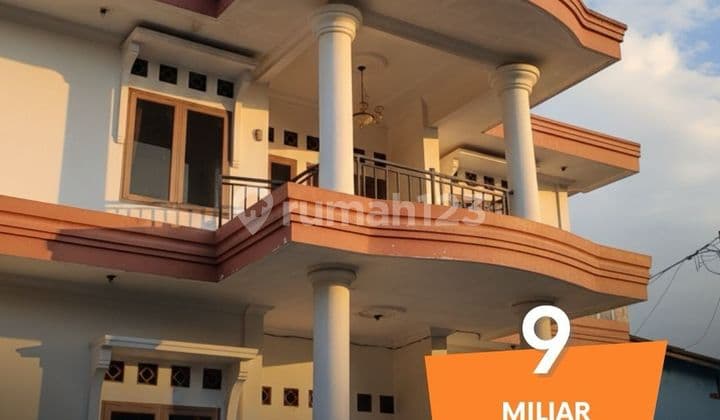 Rumah, 2 Lantai, SHM, di Bsd,Jual Cepat