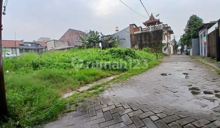 SHM Land Graha Raya, Strategic Near Brawijaya Hospital