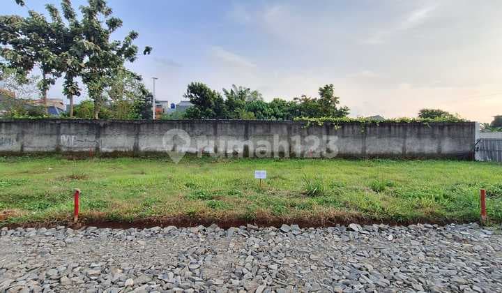 "Strategic Land Hook Near Unpam Campus, Suitable for Residence, SHM Guaranteed"