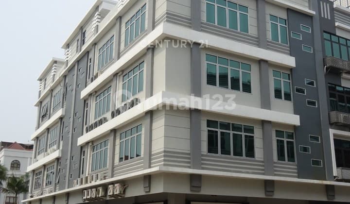 For Sale: Attached Shophouse in Toho Complex, PIK, North Jakarta