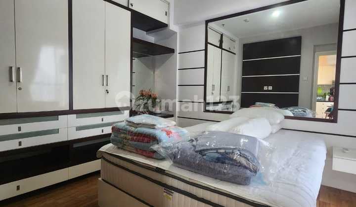 Sewa Royal Mediterania Garden Furnish Cantik Siap Huni