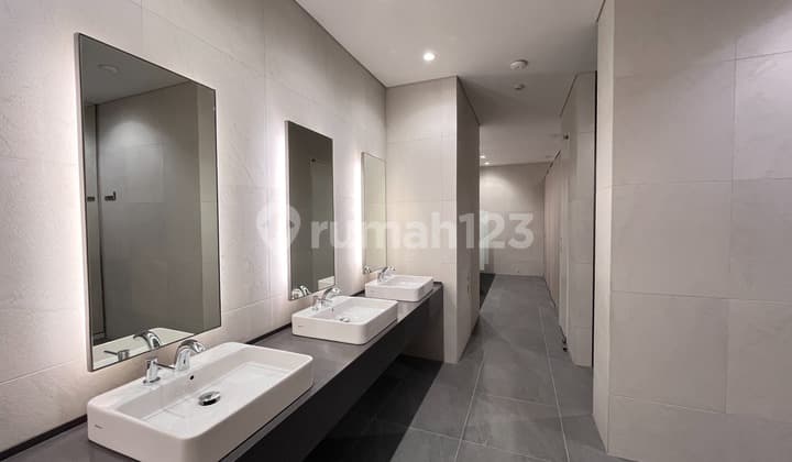 Disewakan Office Sudirman Semanggi Luas Variatif