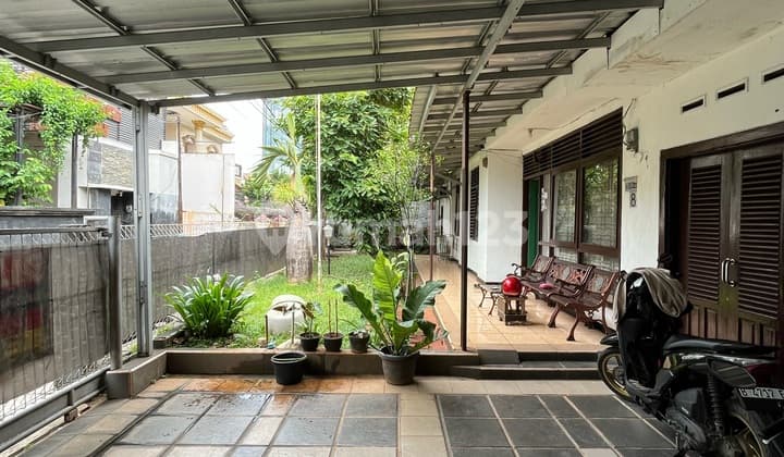 Rumah Hitung Tanah Radio Dalam Kebayoran Baru Jakarta Selatan Rht 559 M²