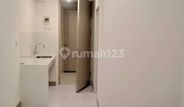 For Rent: Pik 2 Apartments, Tokyo Riverside Studio, 21 m2, Unfurnished with AC (Clean and Ready to Move In)