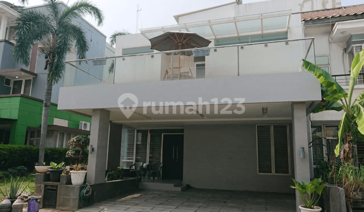 DIJUAL Rumah Grand Puri Grisenda PIK, uk. 8x16.5m2 Fully Furnished Bagus !! (TINGGAL PAKAI !!)