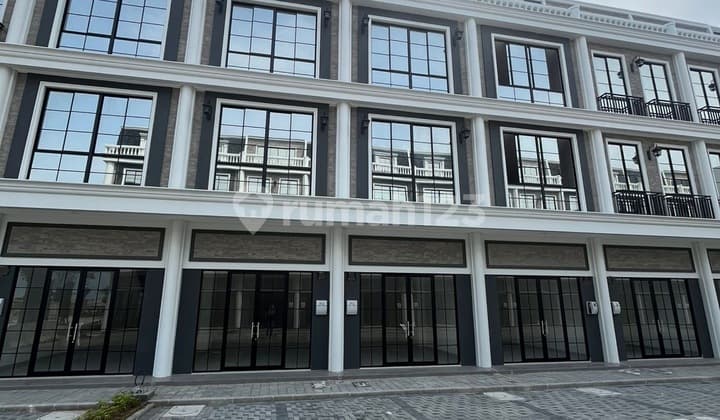 Disewa Ruko Harvard Pik 2 (Unit Baru) Uk. 4.5X12.5m2 Kosongan (Siap Pakai !!)