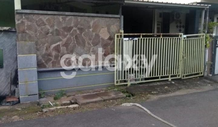 Single Story House in Graha Satelit Ampenan Lombok Housing Complex