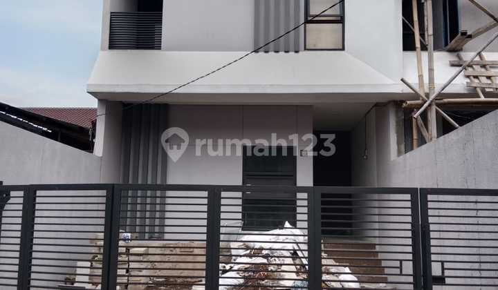Ready-to-Occupy Brand New 2-Story House in Turangga, Bandung
