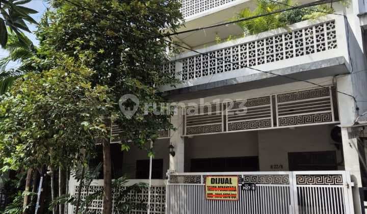 Dijual Rumah di Perumahan Taman Wisma Asri, Bekasi