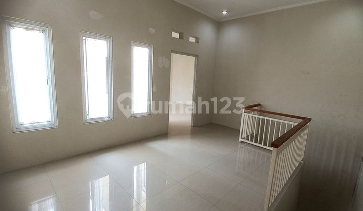 Disewakan Rumah 2 Lantai Di Tatar Jingga Kbp Lid