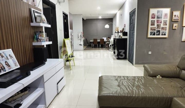 Dijual Rumah Mainroad & Hook di Tki 2 Acg