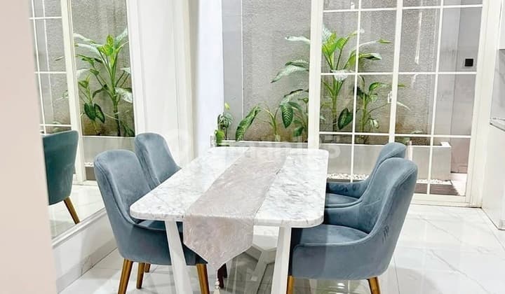 Rumah Bagus Bangett... Cluster Eksklusiff..